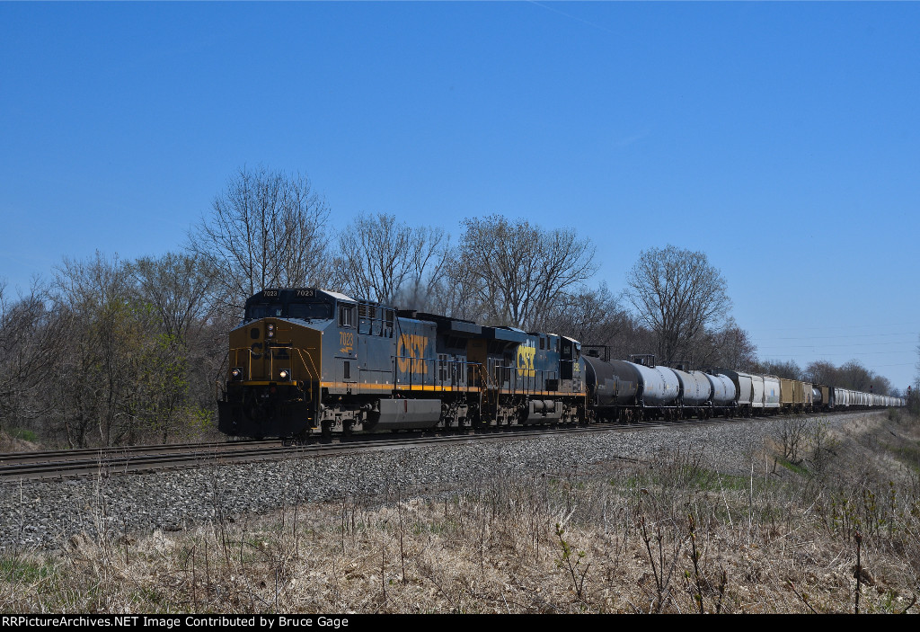 CSX 7023